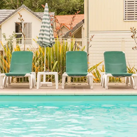 Apart-hotel Pierre & Le Domaine Du Bois De La Gree 3*