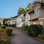 Pierre & Le Domaine Du Bois De La Gree 3*