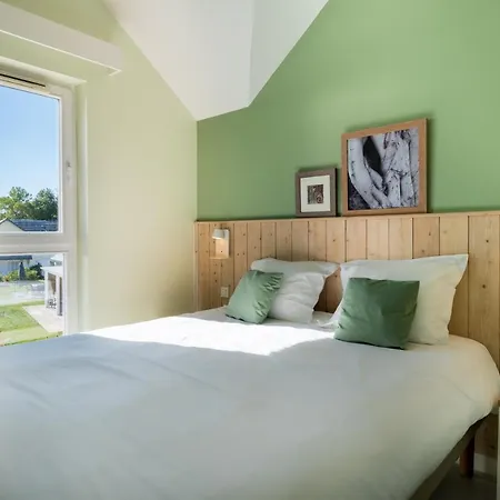 Pierre & Le Domaine Du Bois De La Gree 3*