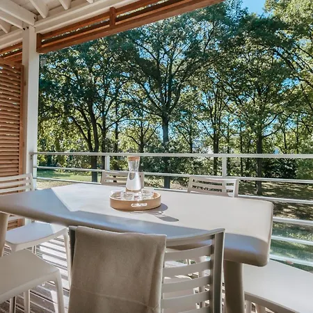 Hotel apartamentowy Pierre & Le Domaine Du Bois De La Gree Pornichet