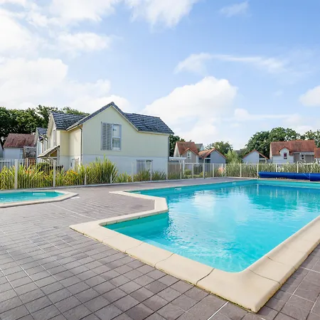 Pierre & Le Domaine Du Bois De La Gree Hotel apartamentowy Pornichet