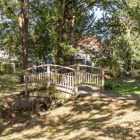 Pierre & Le Domaine Du Bois De La Gree 3*