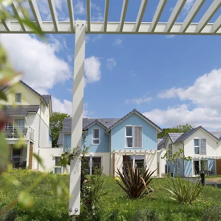 Pierre & Le Domaine Du Bois De La Gree