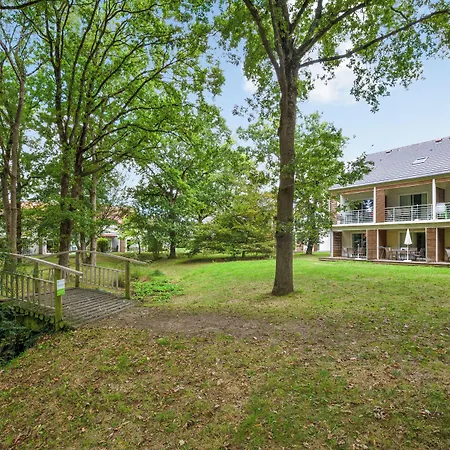 Pierre & Le Domaine Du Bois De La Gree Aparthotel