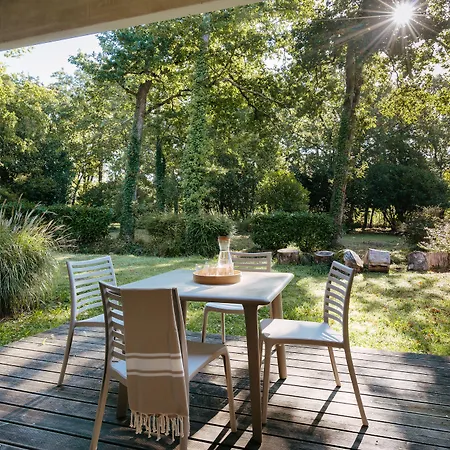 Pierre & Le Domaine Du Bois De La Gree 3*