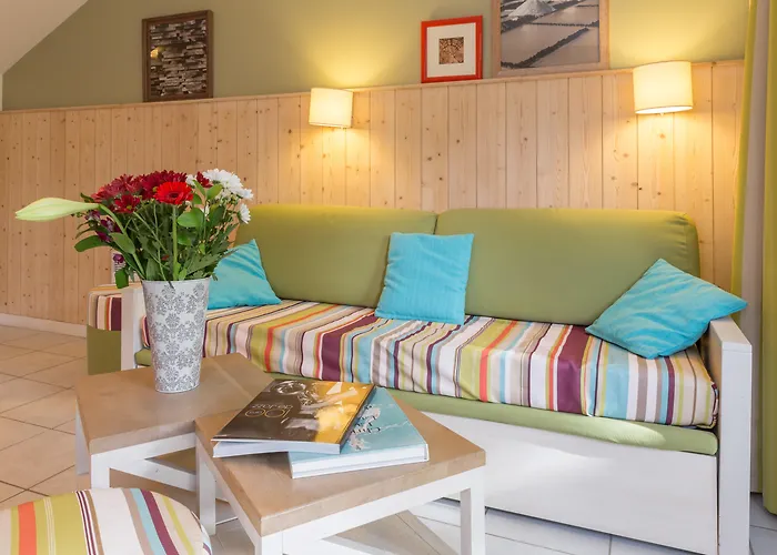 Pierre & Le Domaine Du Bois De La Gree Aparthotel